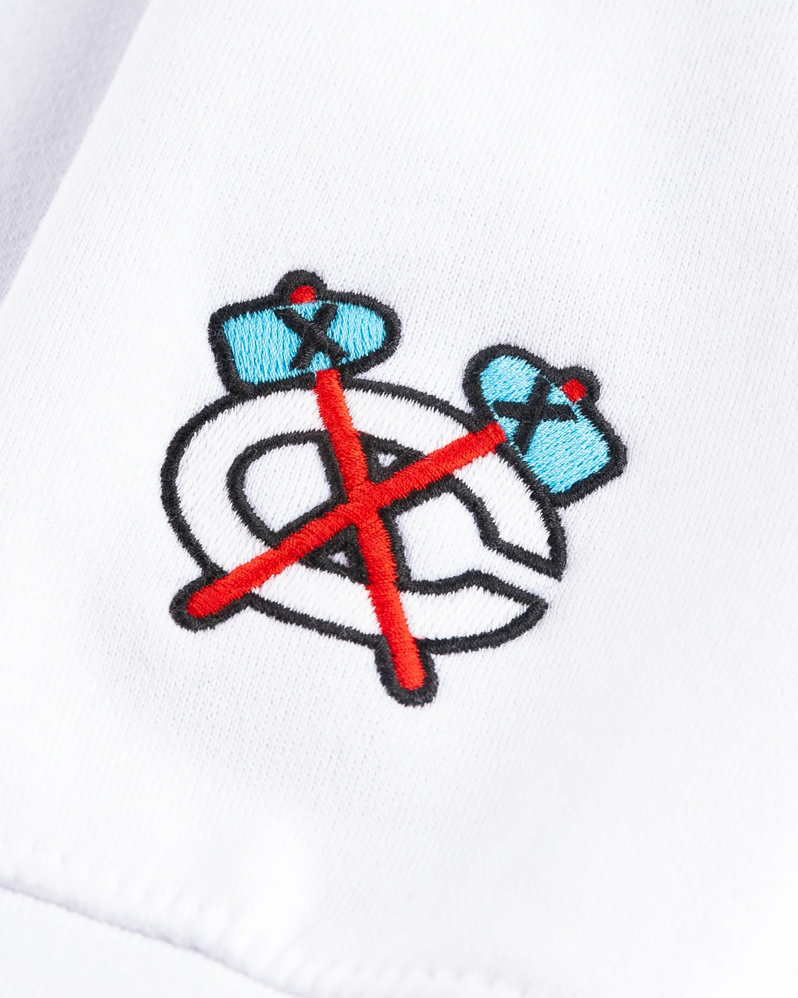 Four Stars Chicago Blackhawks Crewneck - Image 5