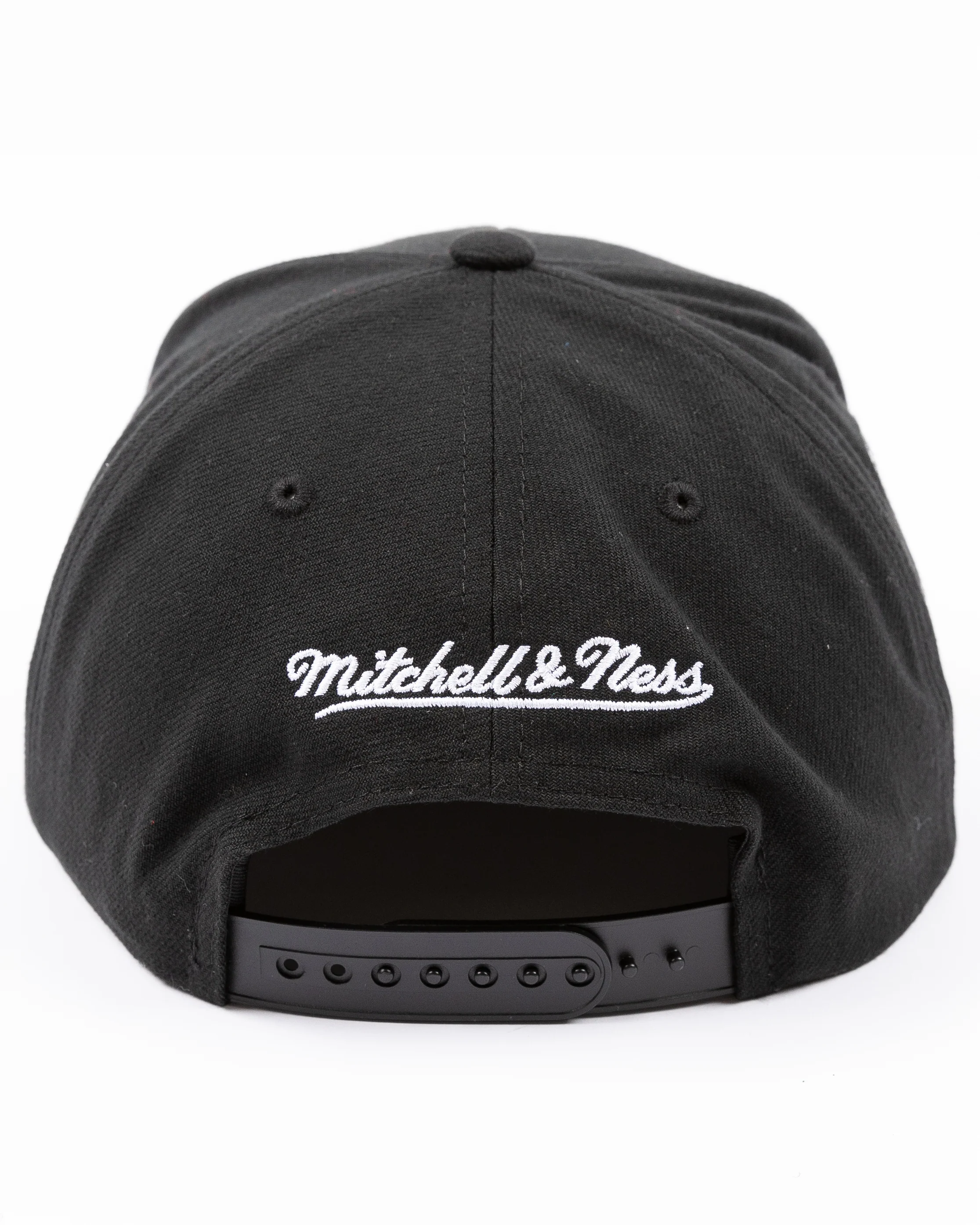 Mitchell & Ness Chicago Blackhawks 2015 Stanley Cup Top Spot Snapback - Image 8