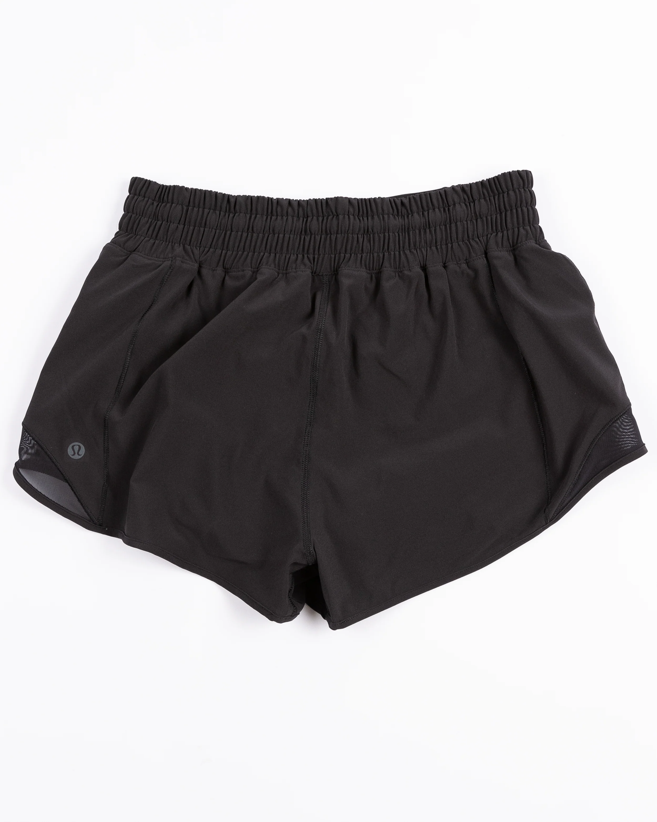 lululemon Ladies Chicago Blackhawks Hotty Hot Low-Rise Lined Short 2.5" - Image 3