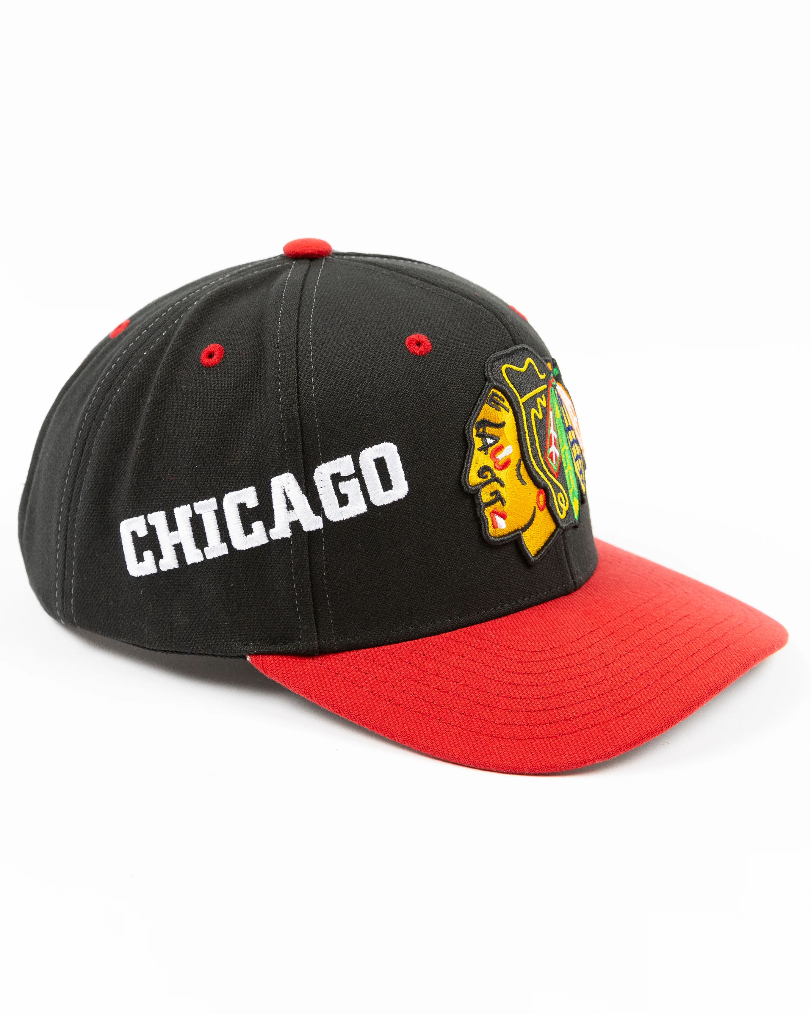 Mitchell & Ness Chicago Blackhawks Overbite Snapback - Image 3