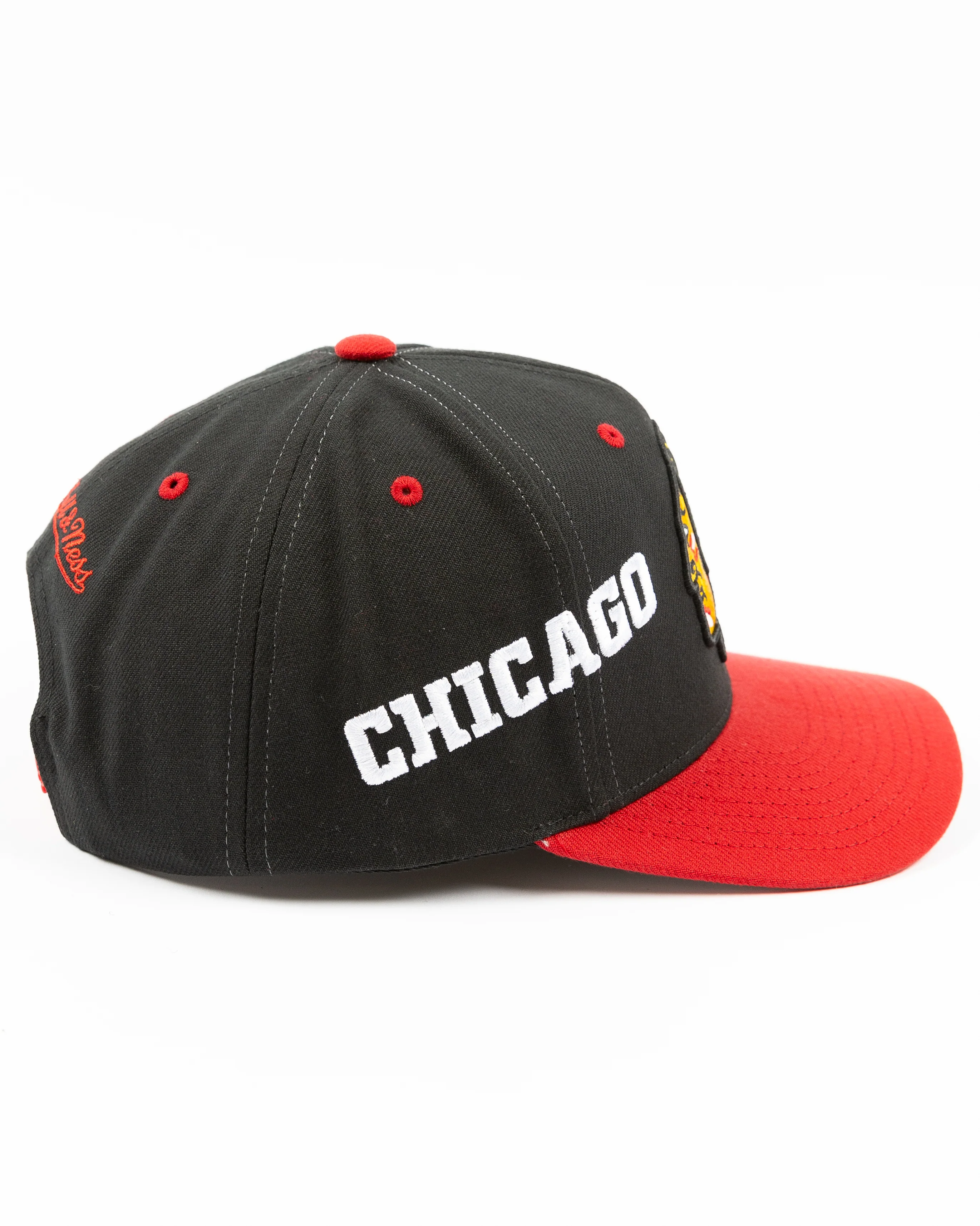 Mitchell & Ness Chicago Blackhawks Overbite Snapback - Image 5