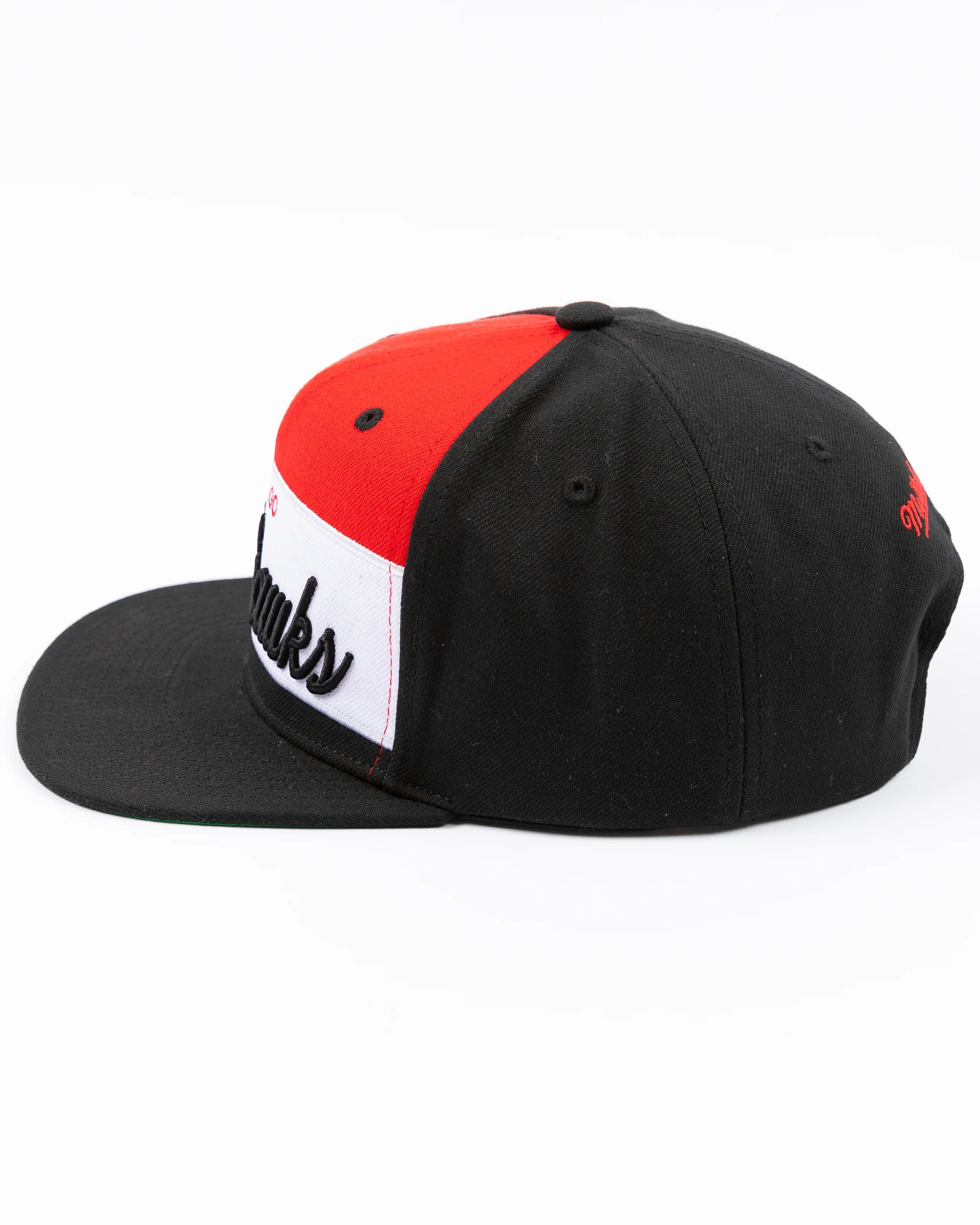 Mitchell & Ness Chicago Blackhawks Retro Sport Snapback - Image 5