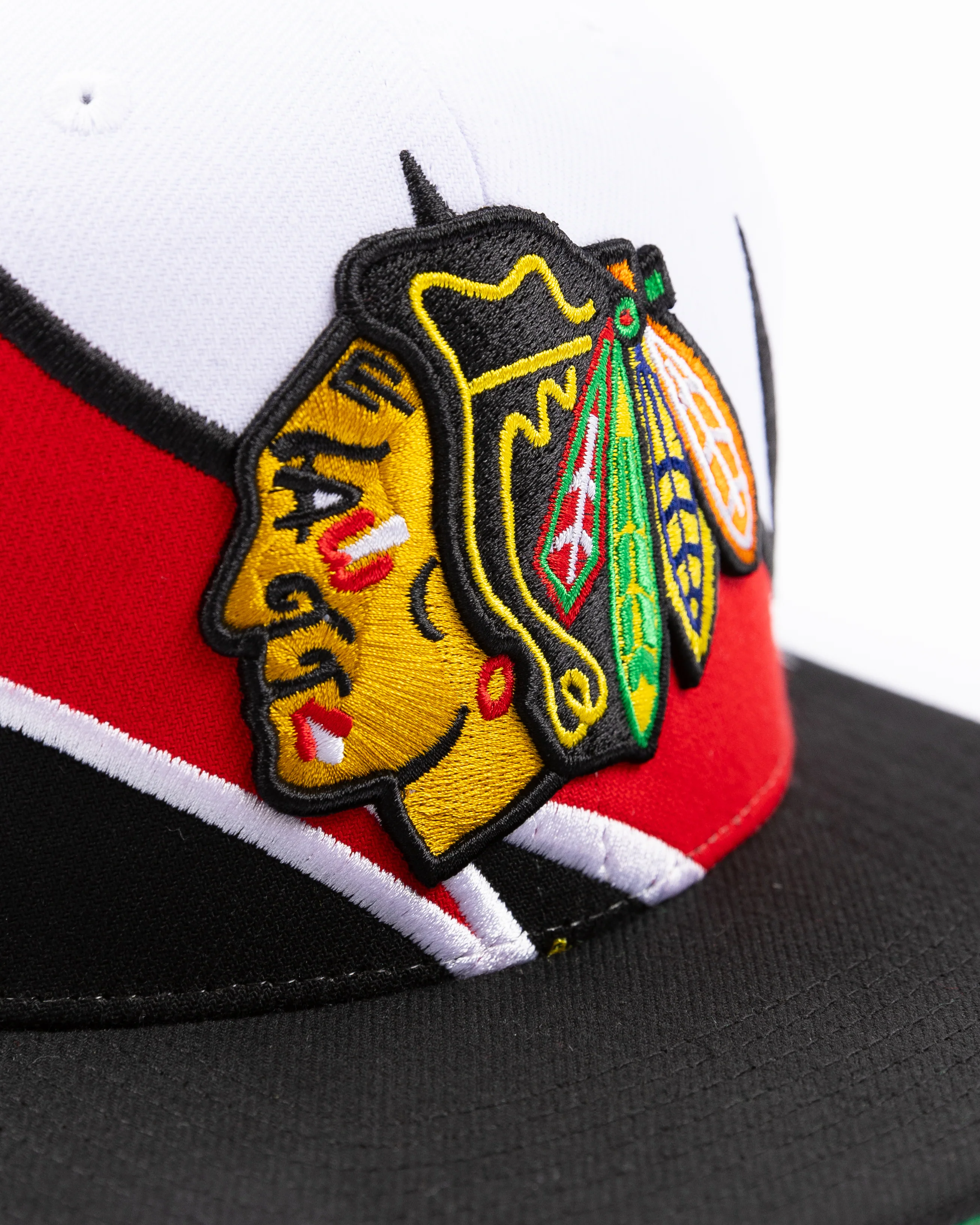 Mitchell & Ness Chicago Blackhawks Waverunner Snapback - Image 6