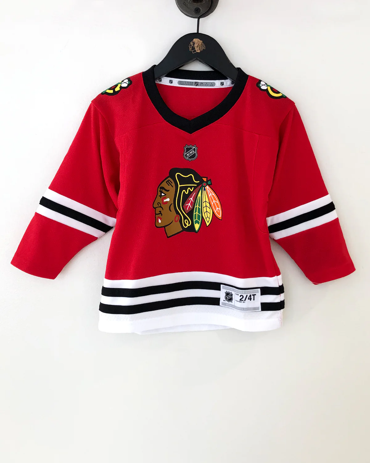 Toddler Chicago Blackhawks Blank Home Jersey - Image 4